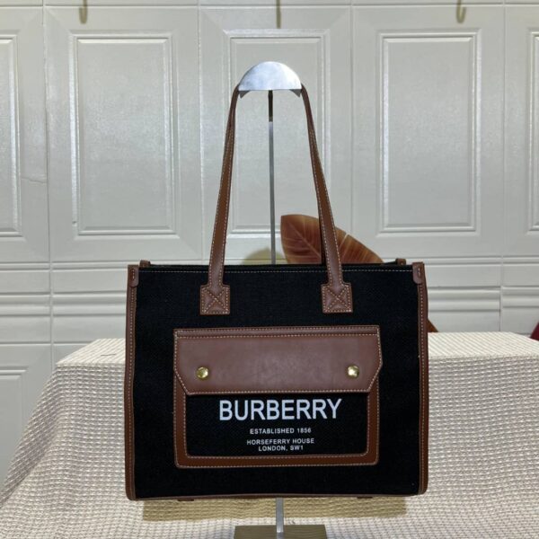 New Burberry Classic Tote Bags - Image 2