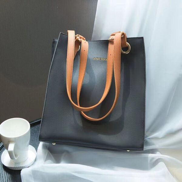 A4 Compatible Shoulder Handbag - Image 4